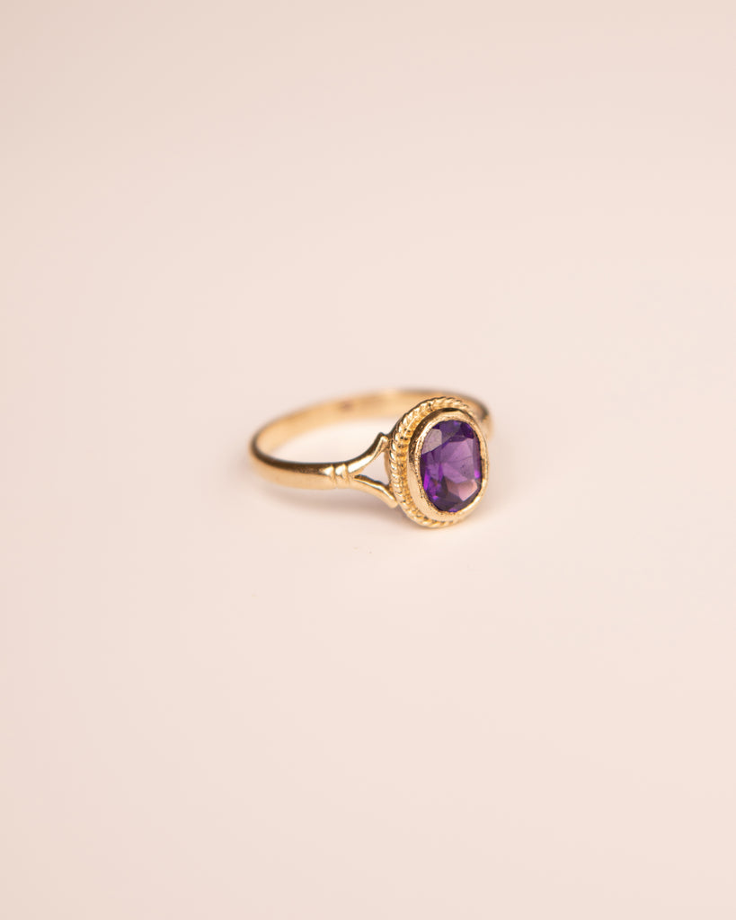 Winifred 9ct Gold Amethyst Ring