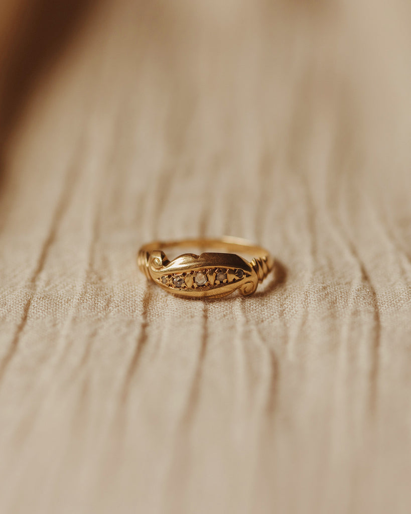 Dusty 9ct Gold Diamond Ring