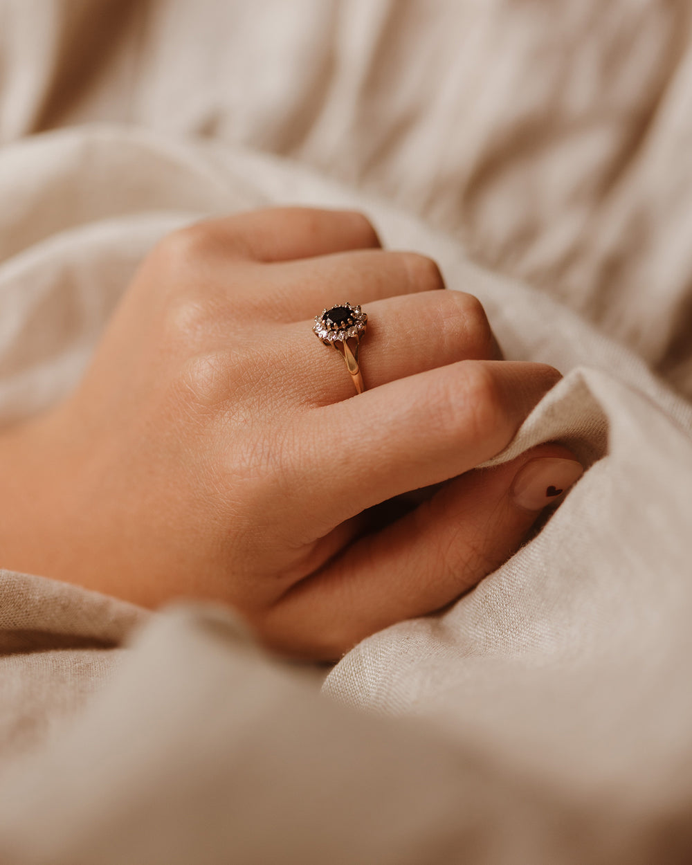 Alice 9ct Gold Sapphire Ring