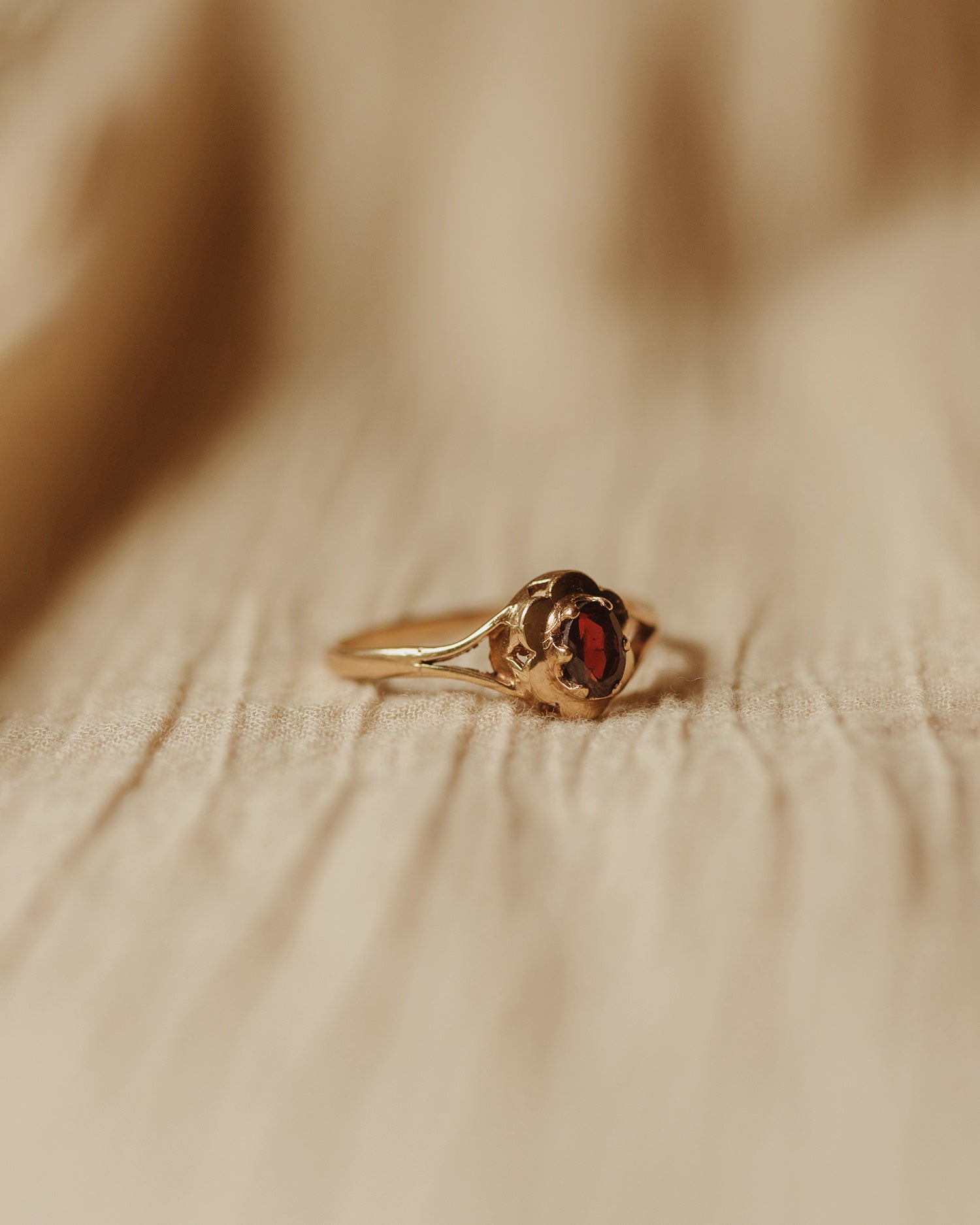 Nora 9ct Gold Garnet Ring