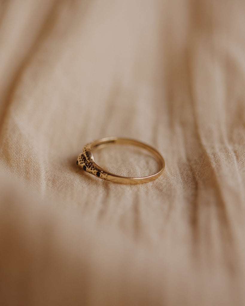 Minerva 9ct Gold Sapphire Snake Ring