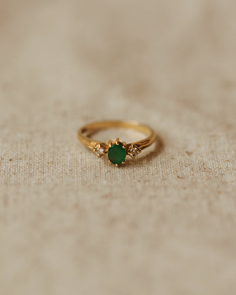 Dahlia Vintage 9ct Gold Emerald & Diamond Ring