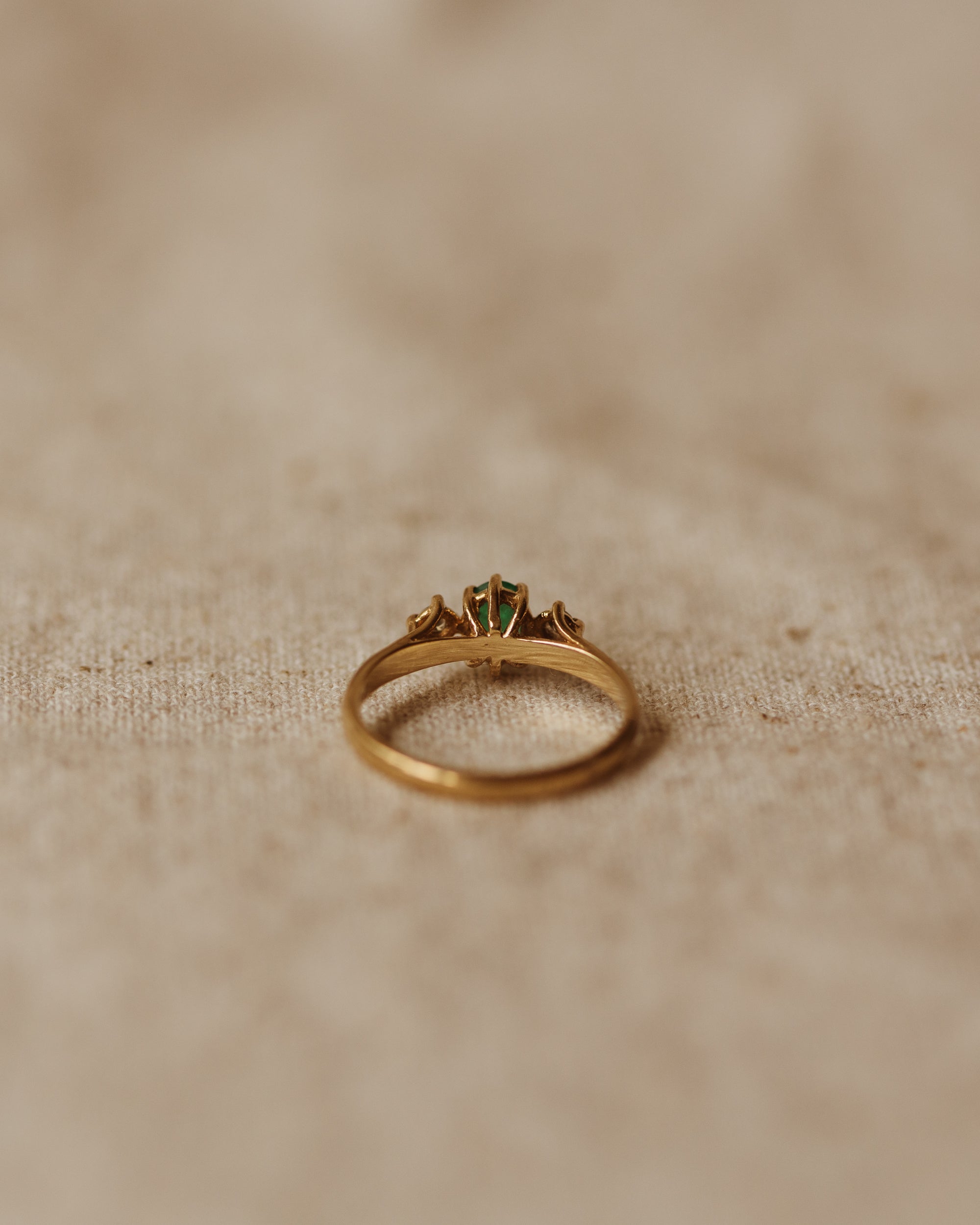 Dahlia Vintage 9ct Gold Emerald & Diamond Ring