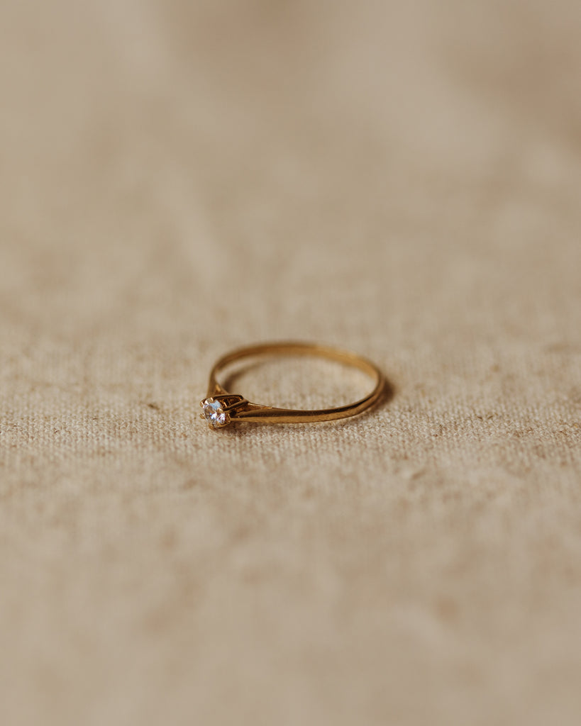 Daphne 1988 9ct Gold CZ Ring