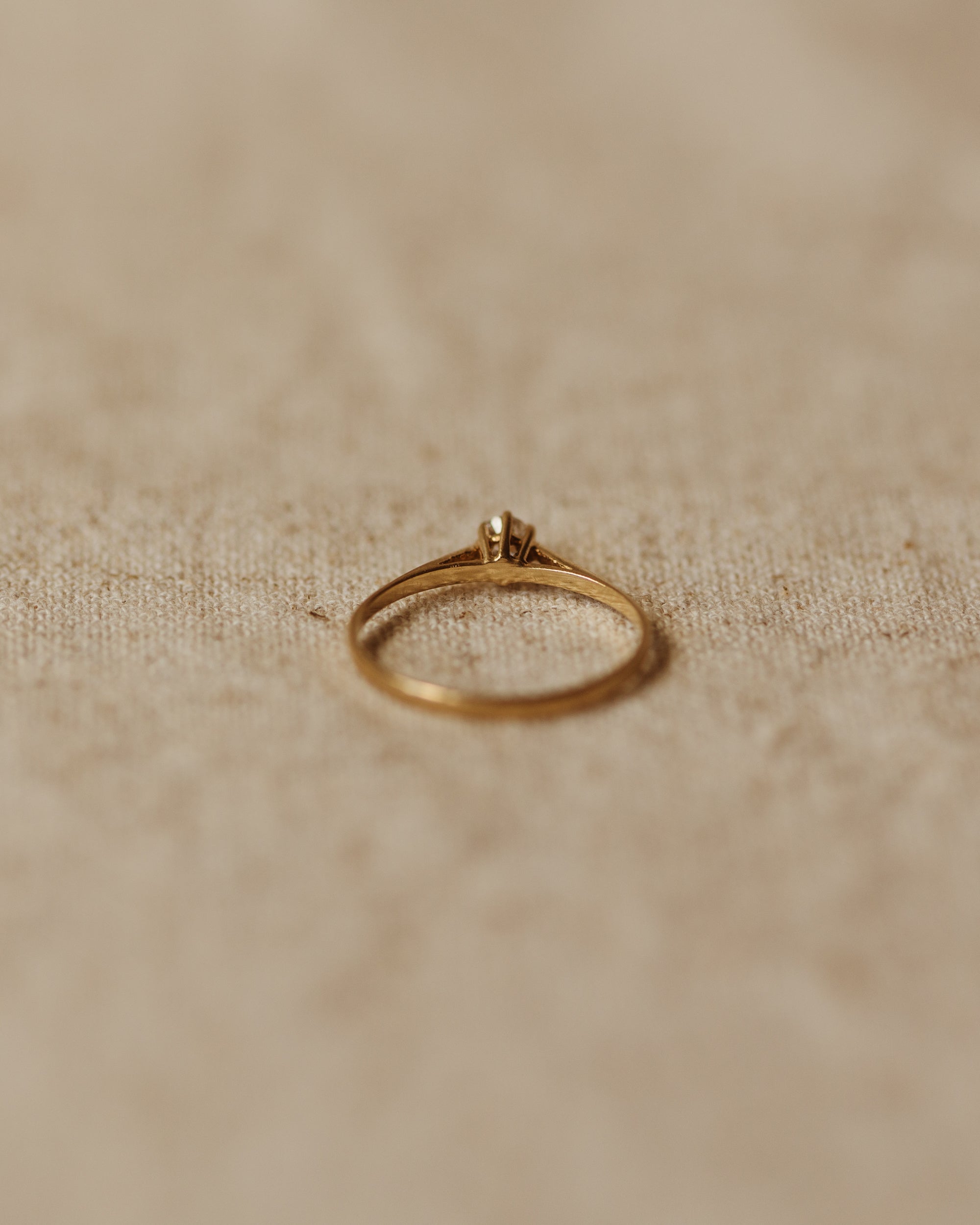 Daphne 1988 9ct Gold CZ Ring