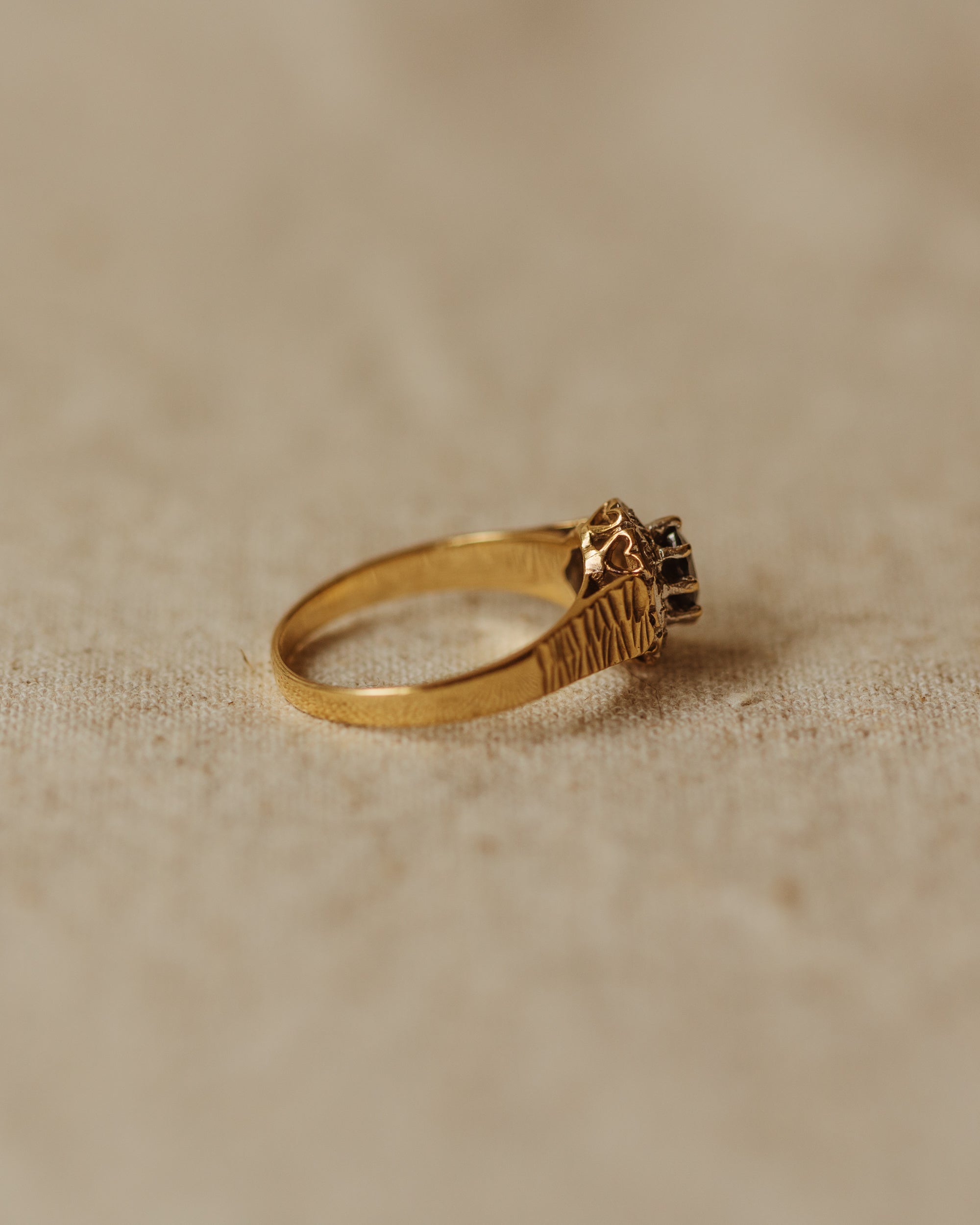 Nell Vintage 9ct Gold Sapphire & Diamond Ring