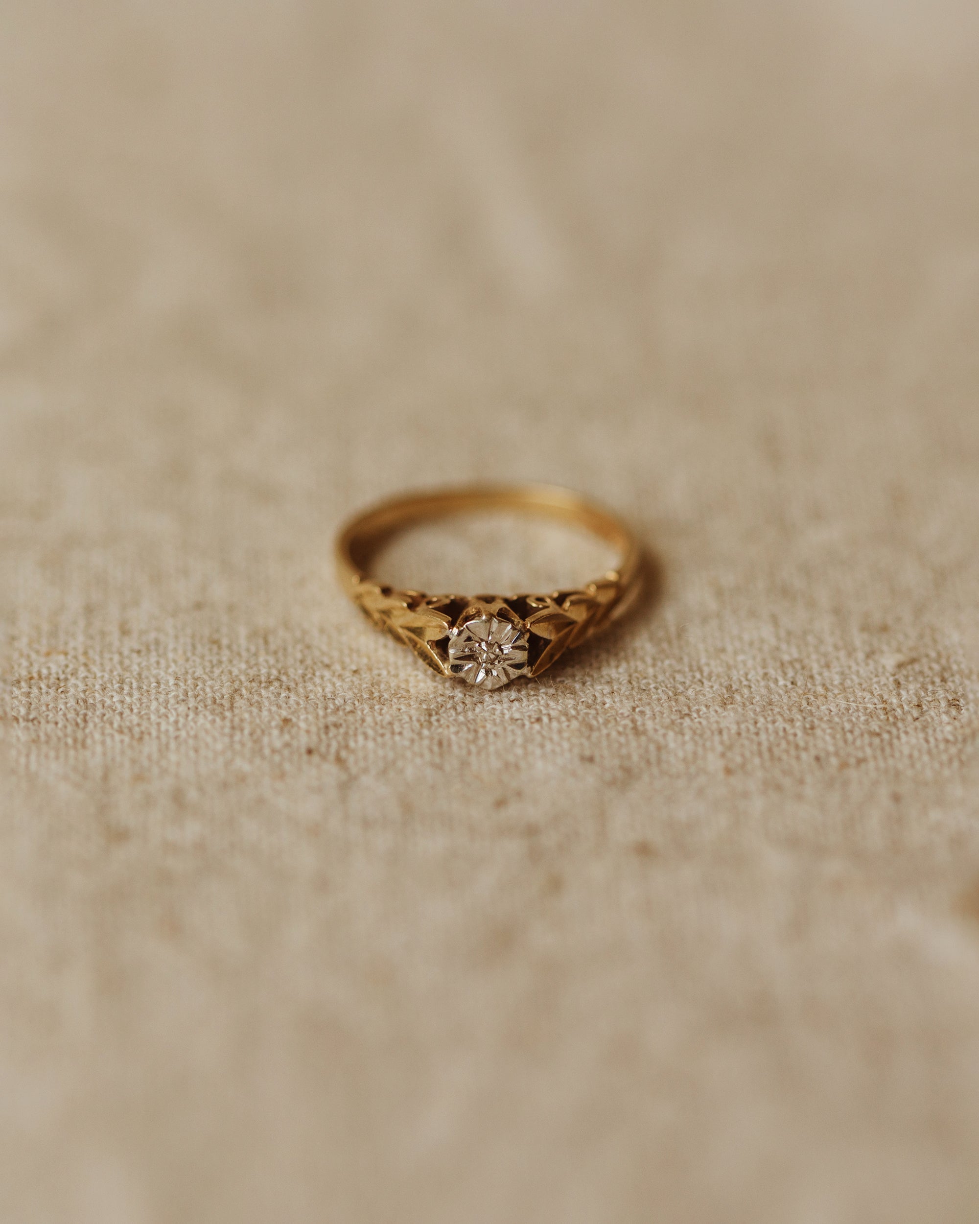 Lucie 1986 9ct Gold Diamond Ring