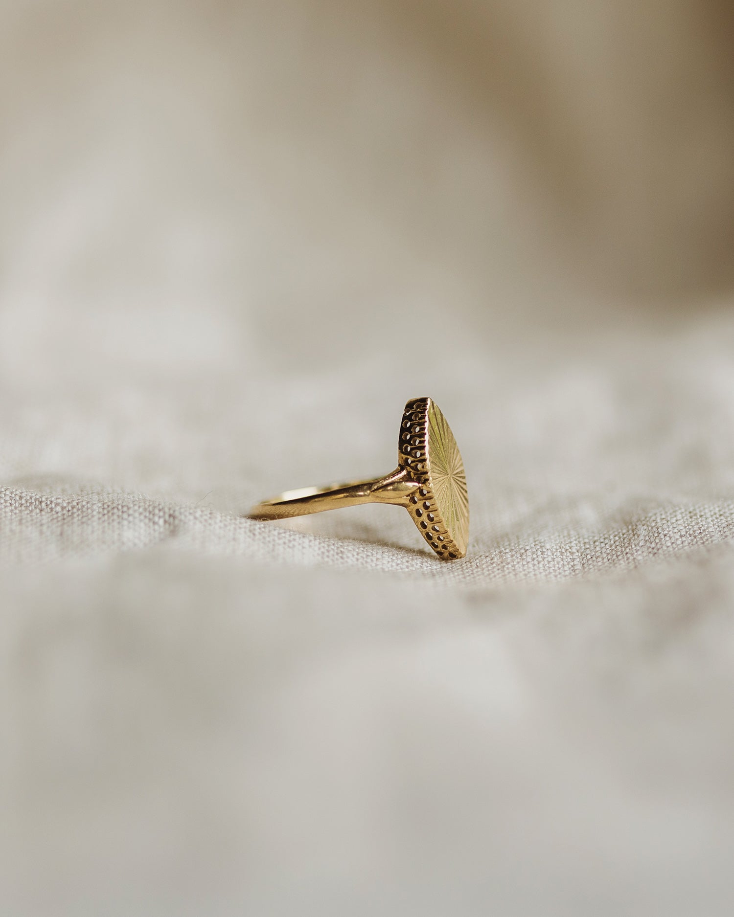 Della 9ct Gold Ring