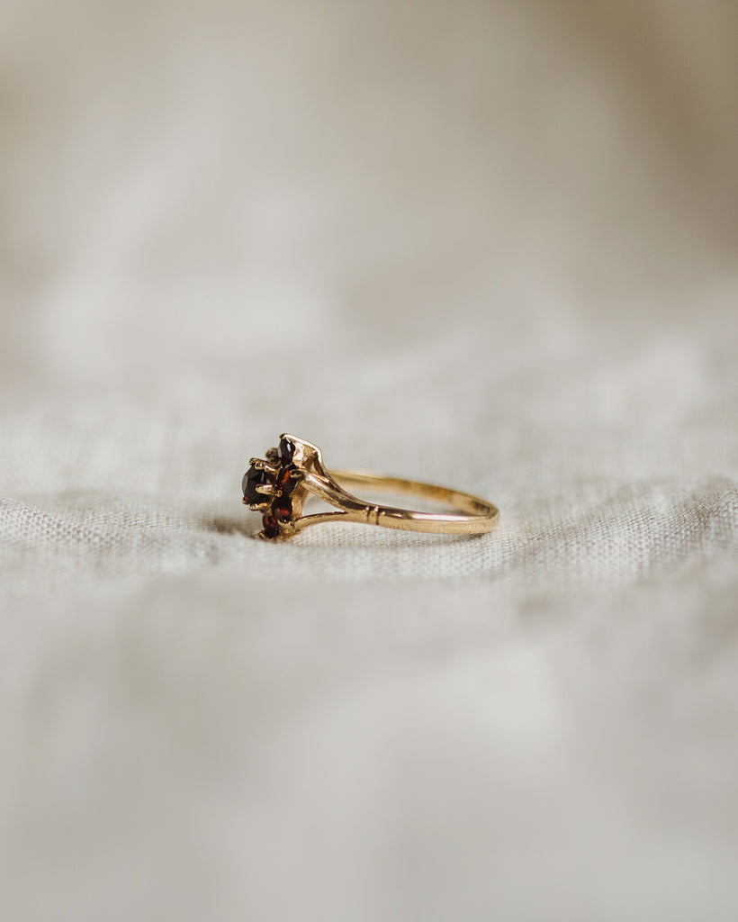 Lauretta 9ct Gold Garnet Ring