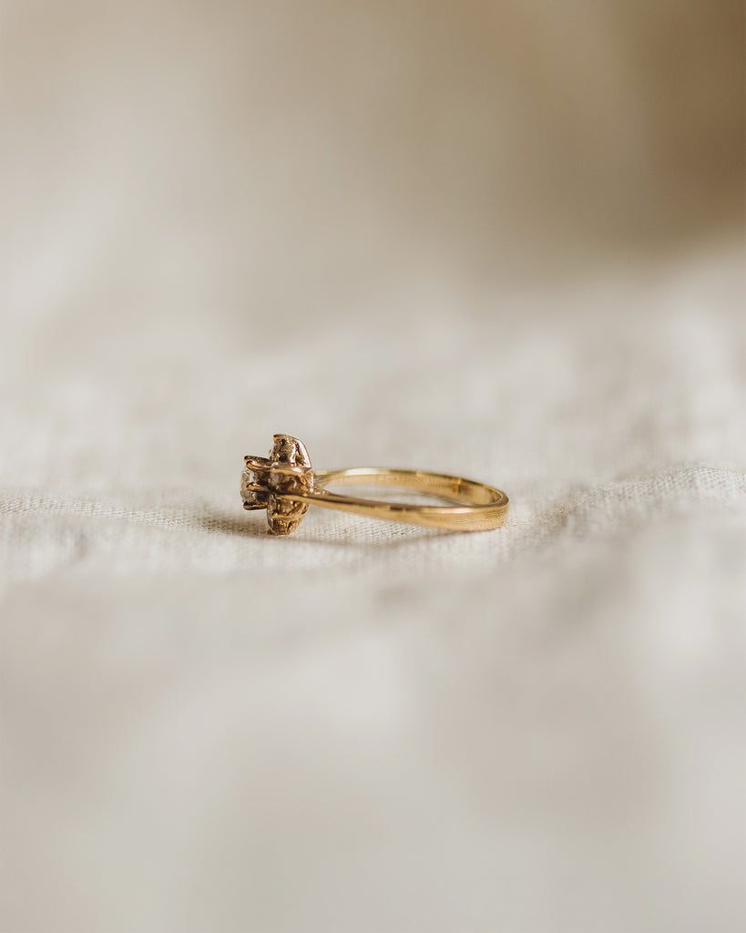 Effie 9ct Gold Ring