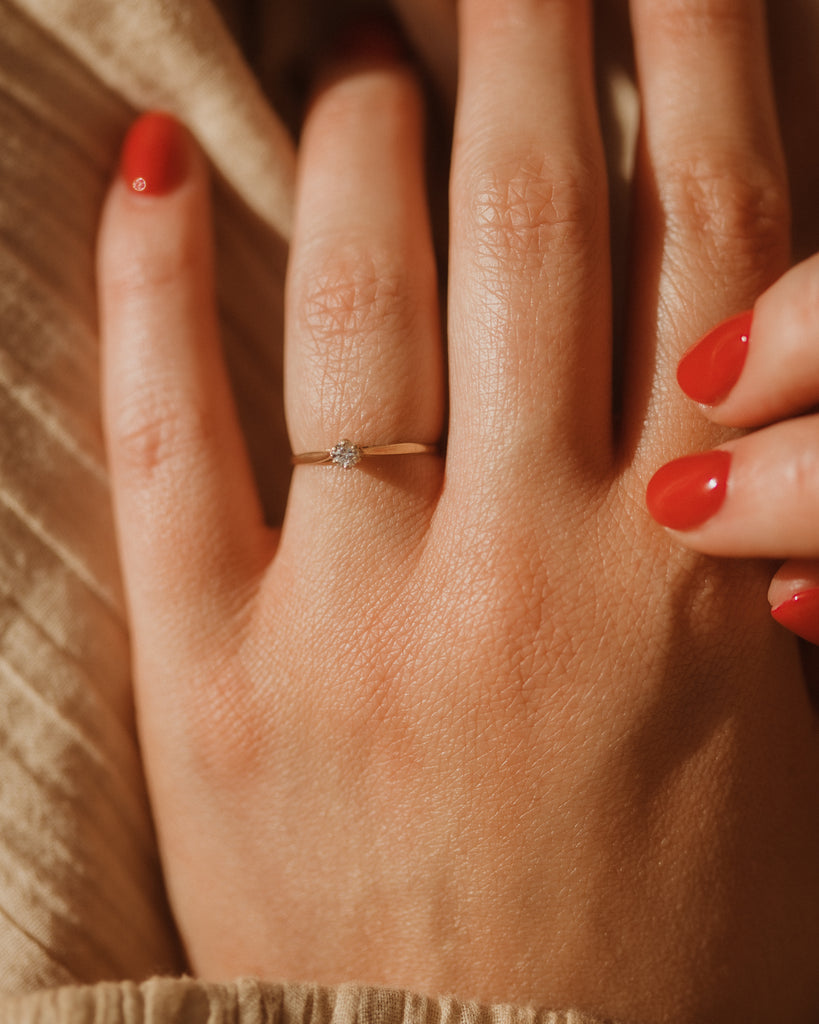 Daphne 1988 9ct Gold CZ Ring