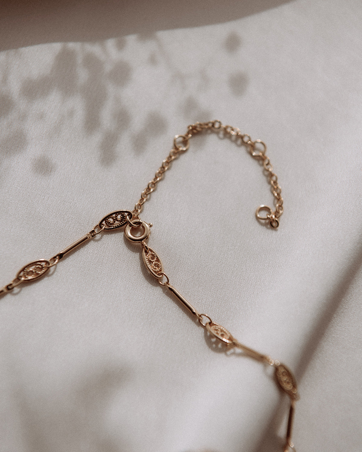 Drew Fancy Chain Necklace