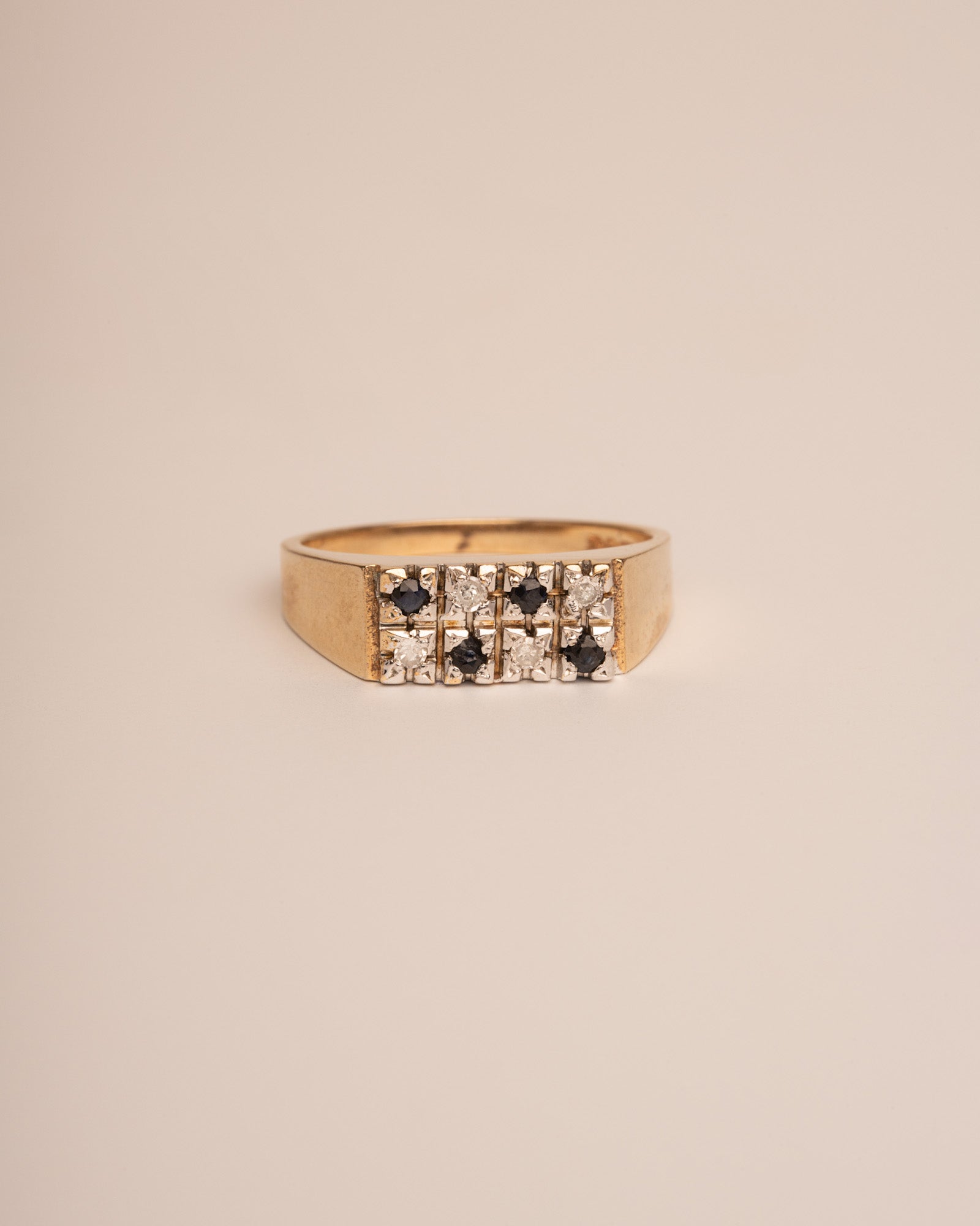 Image of Glory 9ct Gold Sapphire & Diamond Signet Ring