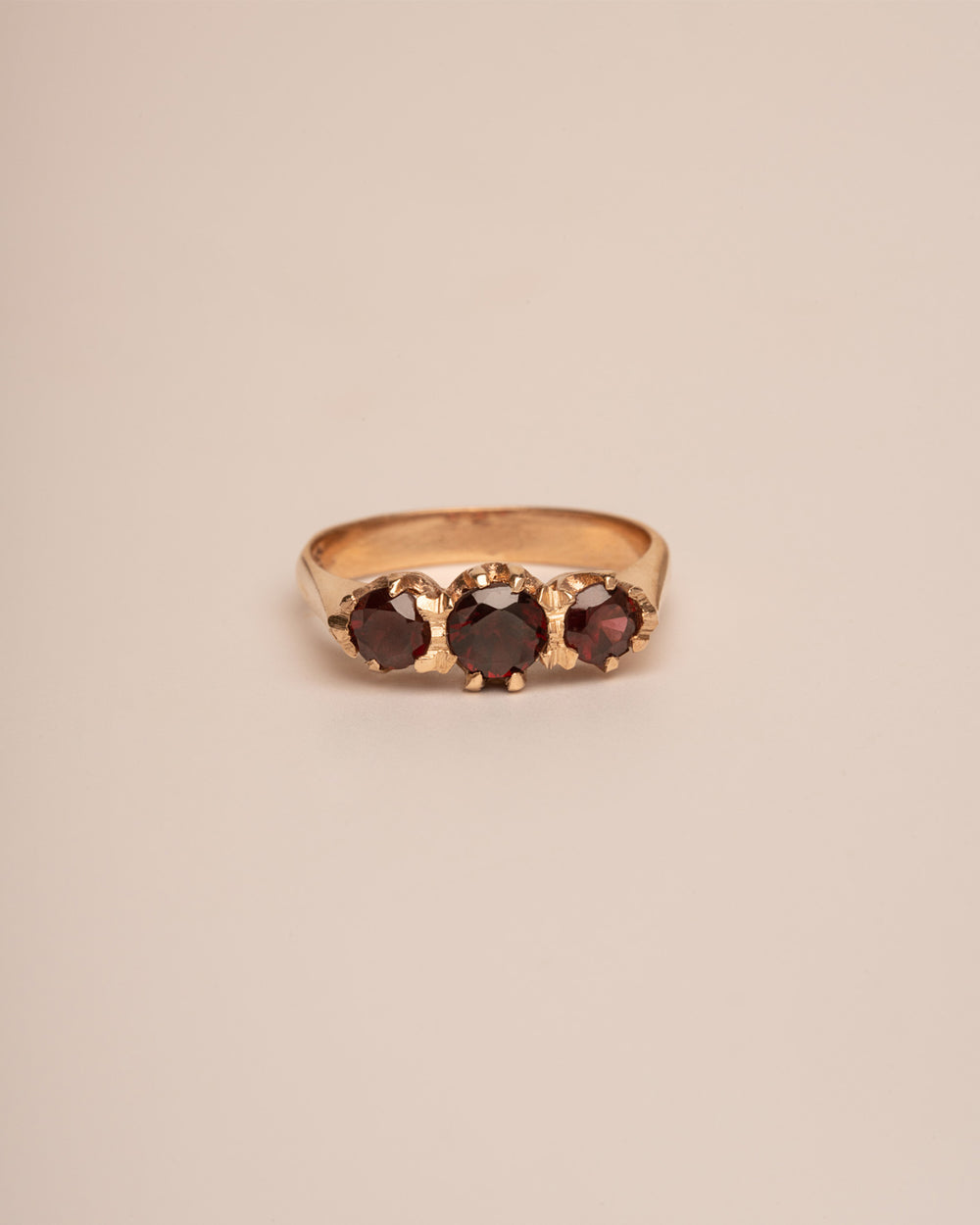 Hazel 9ct Gold Garnet Ring