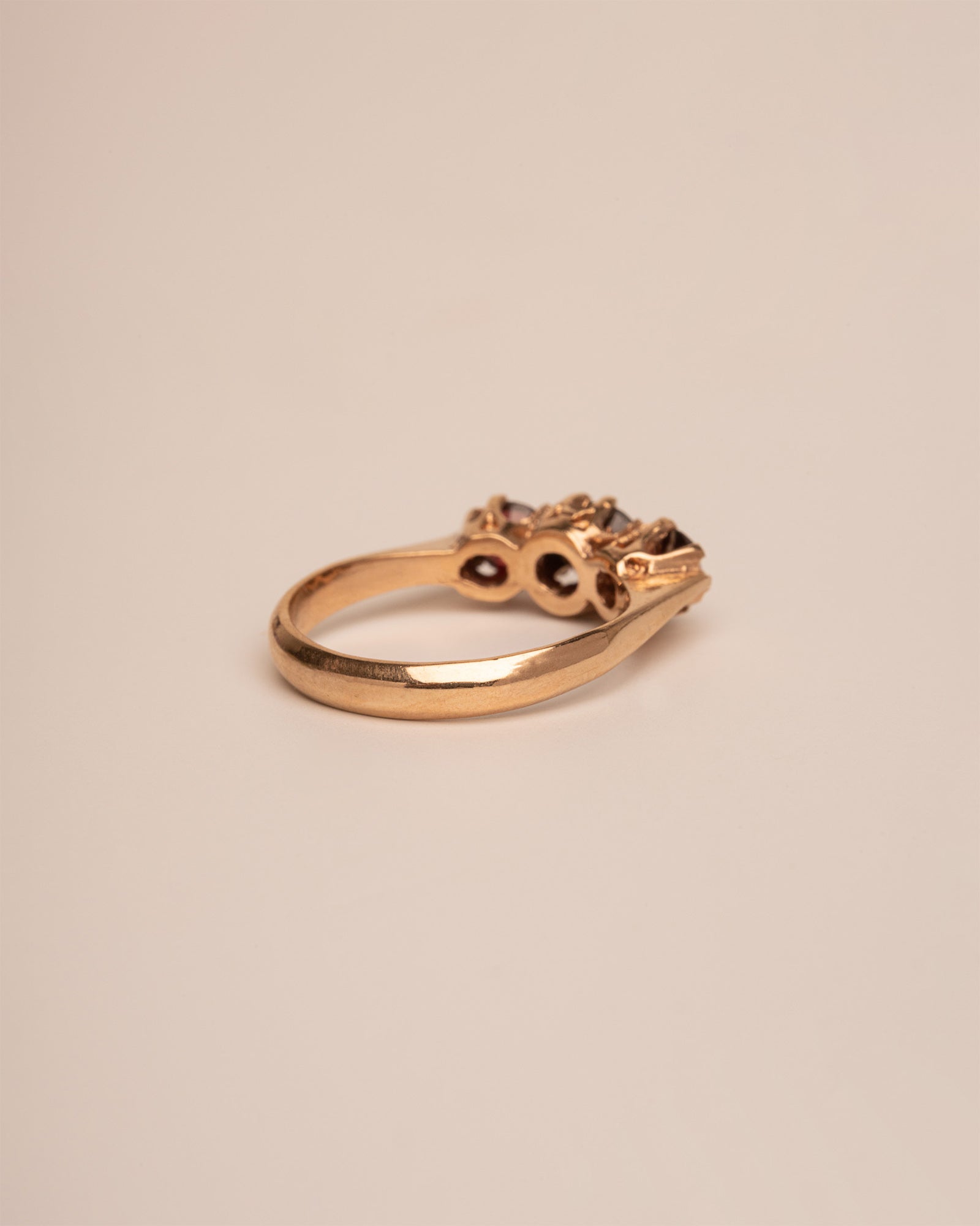 Hazel 9ct Gold Garnet Ring