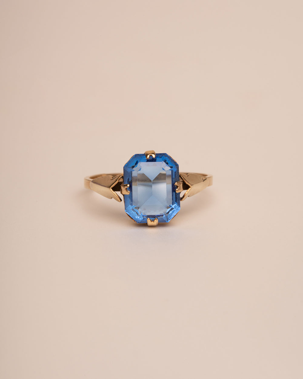 Eddie 9ct Gold Solitaire Ring