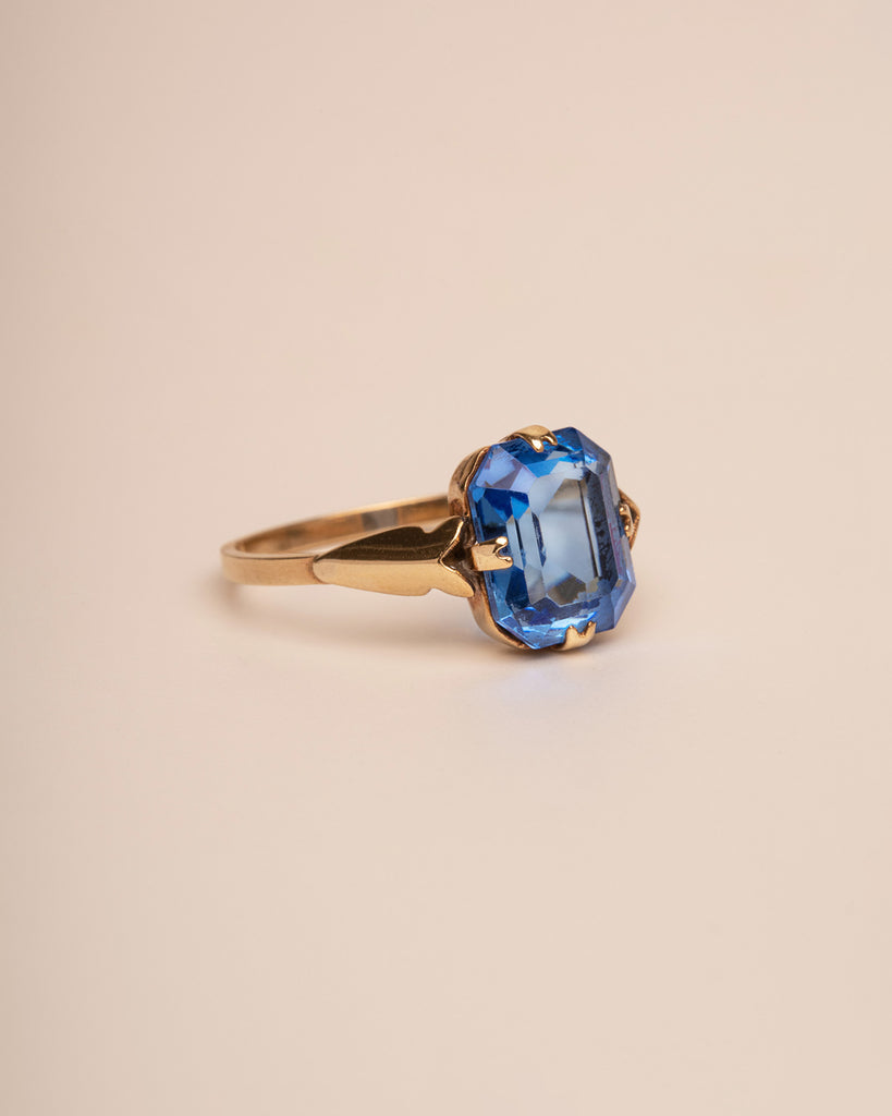 Eddie 9ct Gold Solitaire Ring