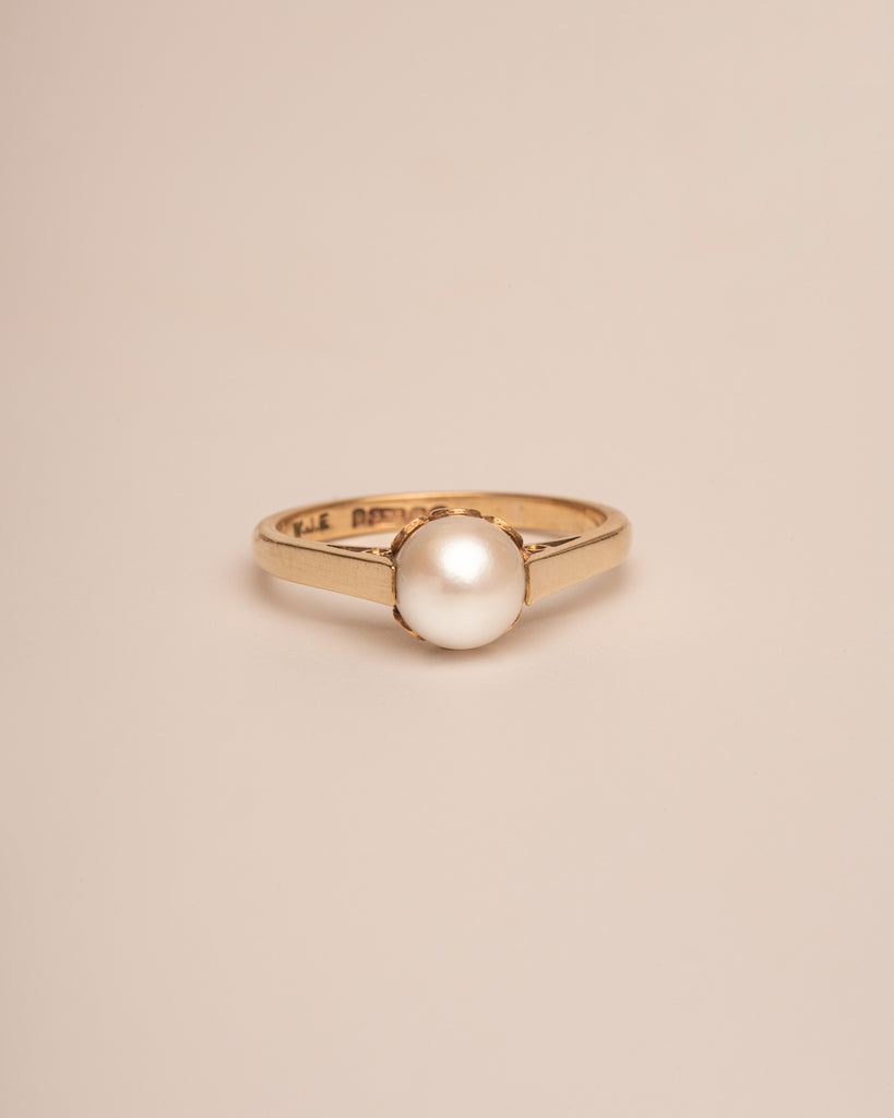 Adelaide 9ct Gold Pearl Solitaire Ring
