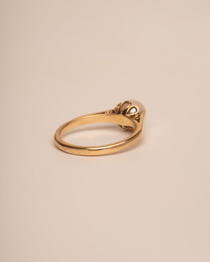 Adelaide 9ct Gold Pearl Solitaire Ring