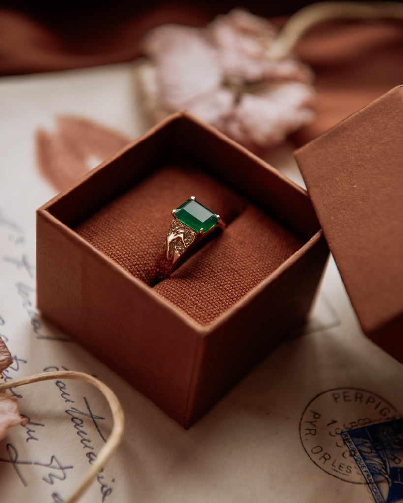 Elizabeth 9ct Gold Emerald Ring