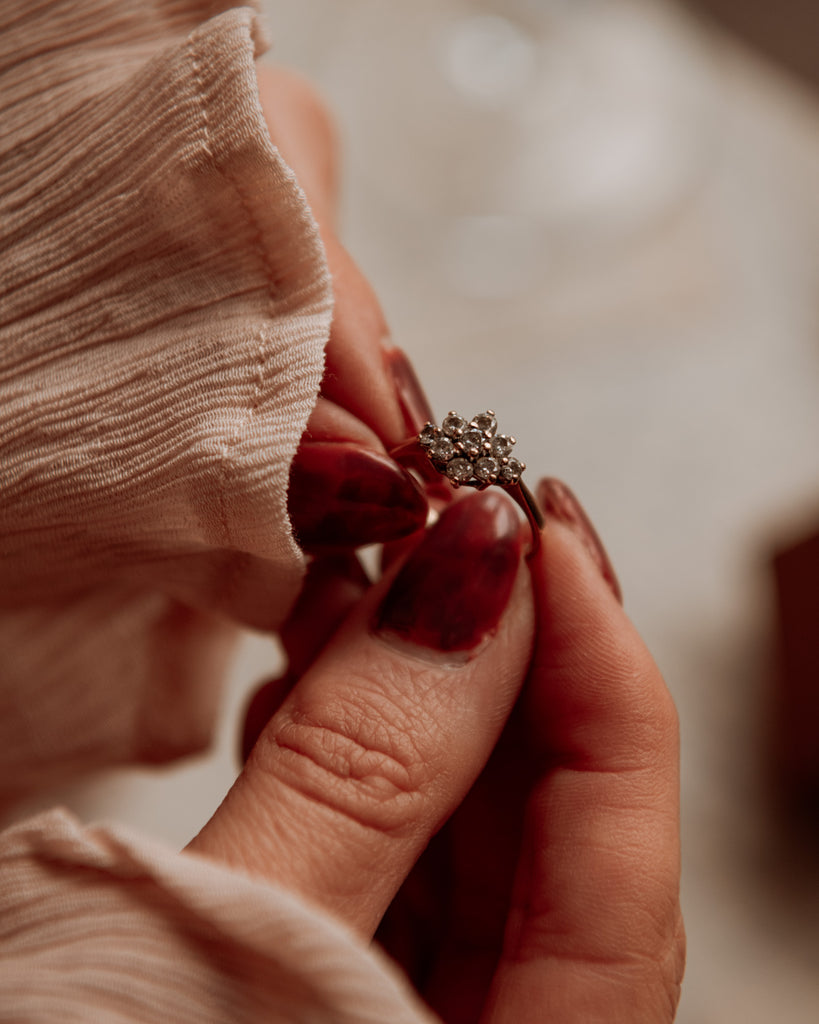 Imogen 9ct Gold Cluster Ring