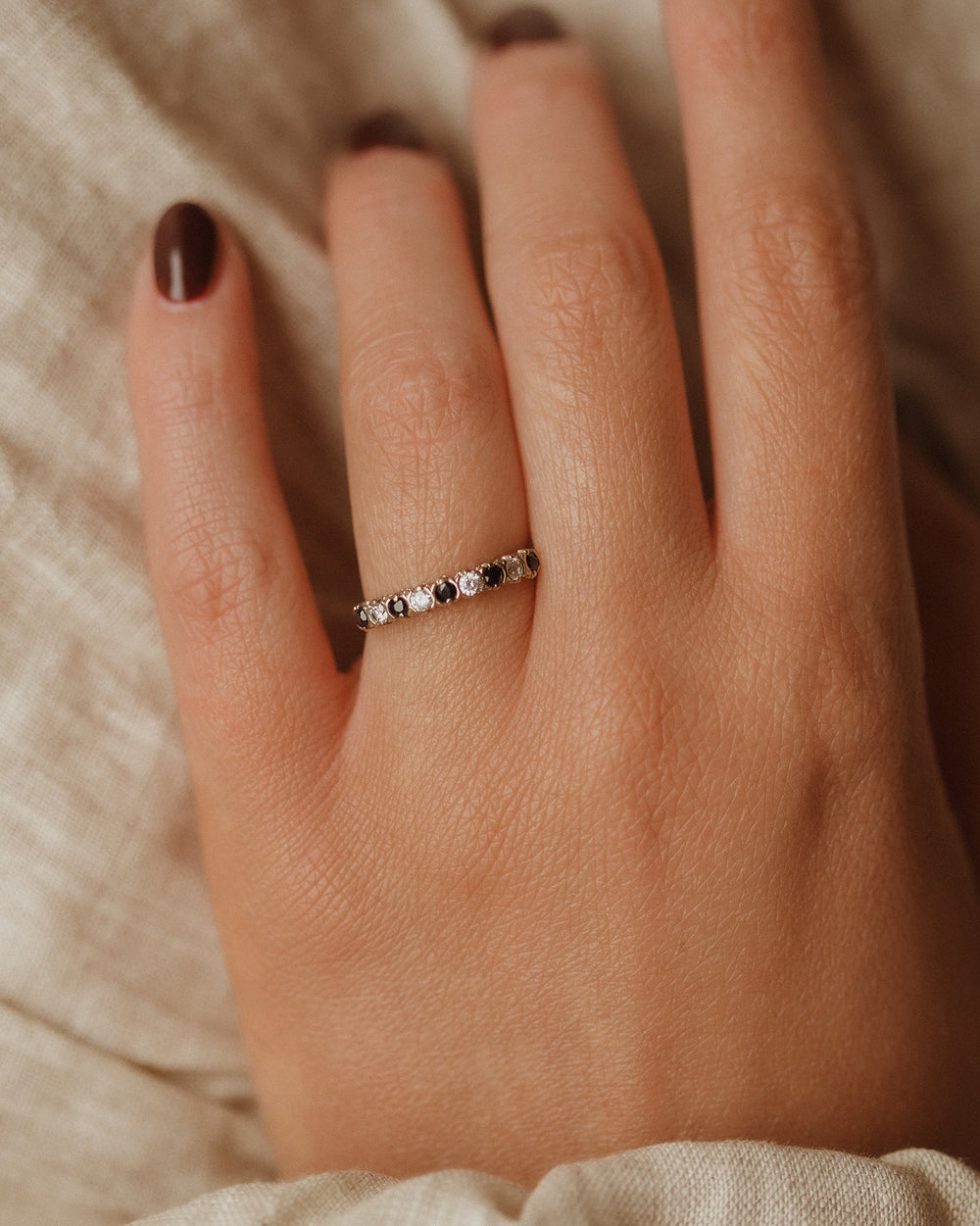 Norma 1987 9ct Gold Vintage Sapphire Ring