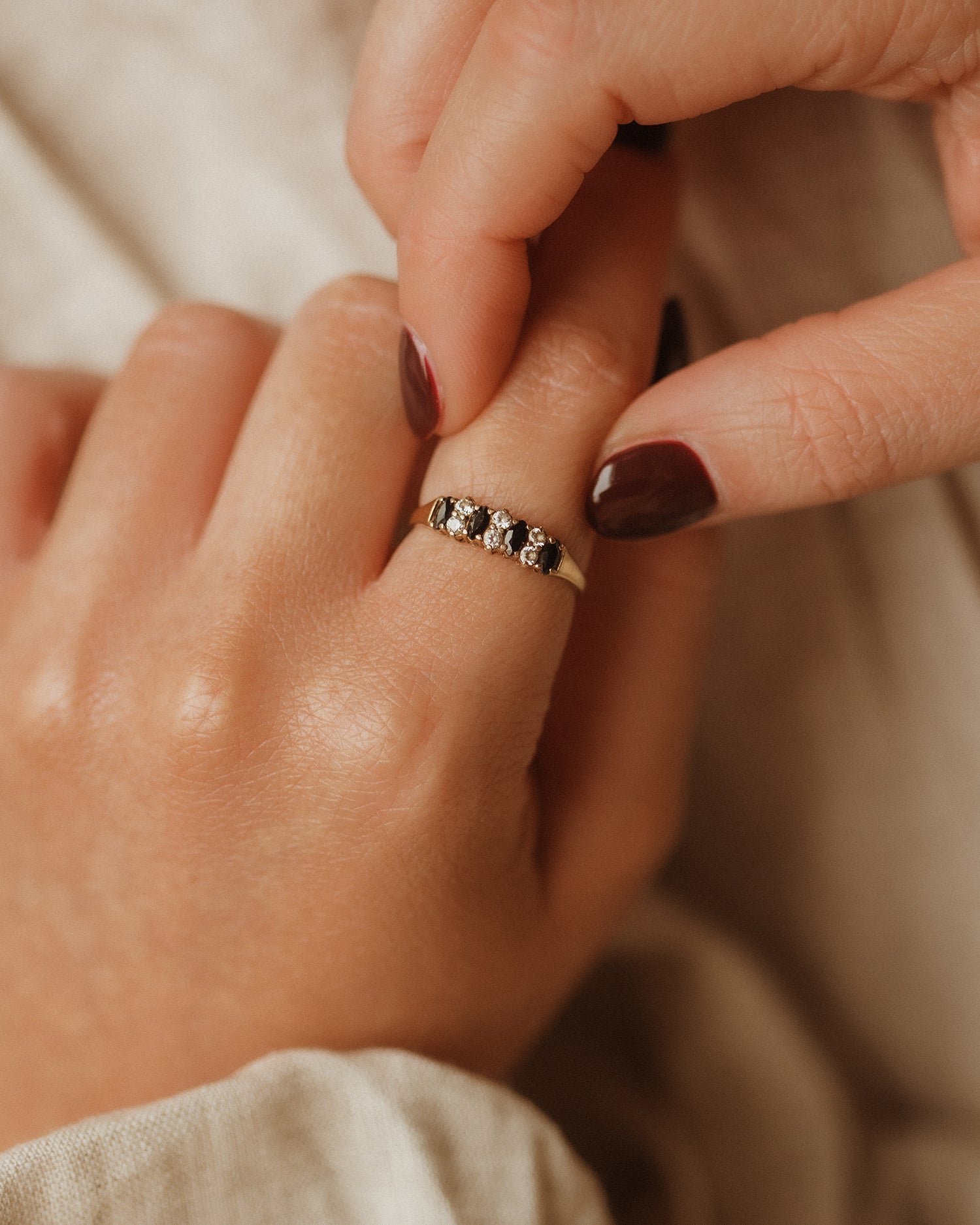Image of Rena 9ct Gold Vintage Sapphire Ring