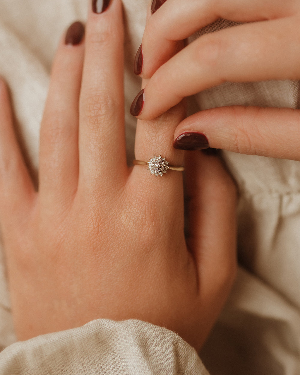 Lois 9ct Gold Vintage Diamond Cluster Ring