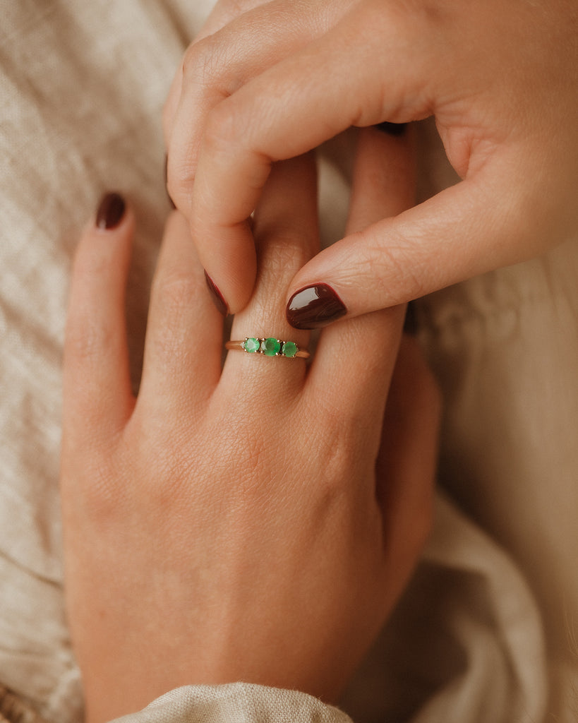 Tillie 9ct Gold Vintage Emerald & Diamond Ring