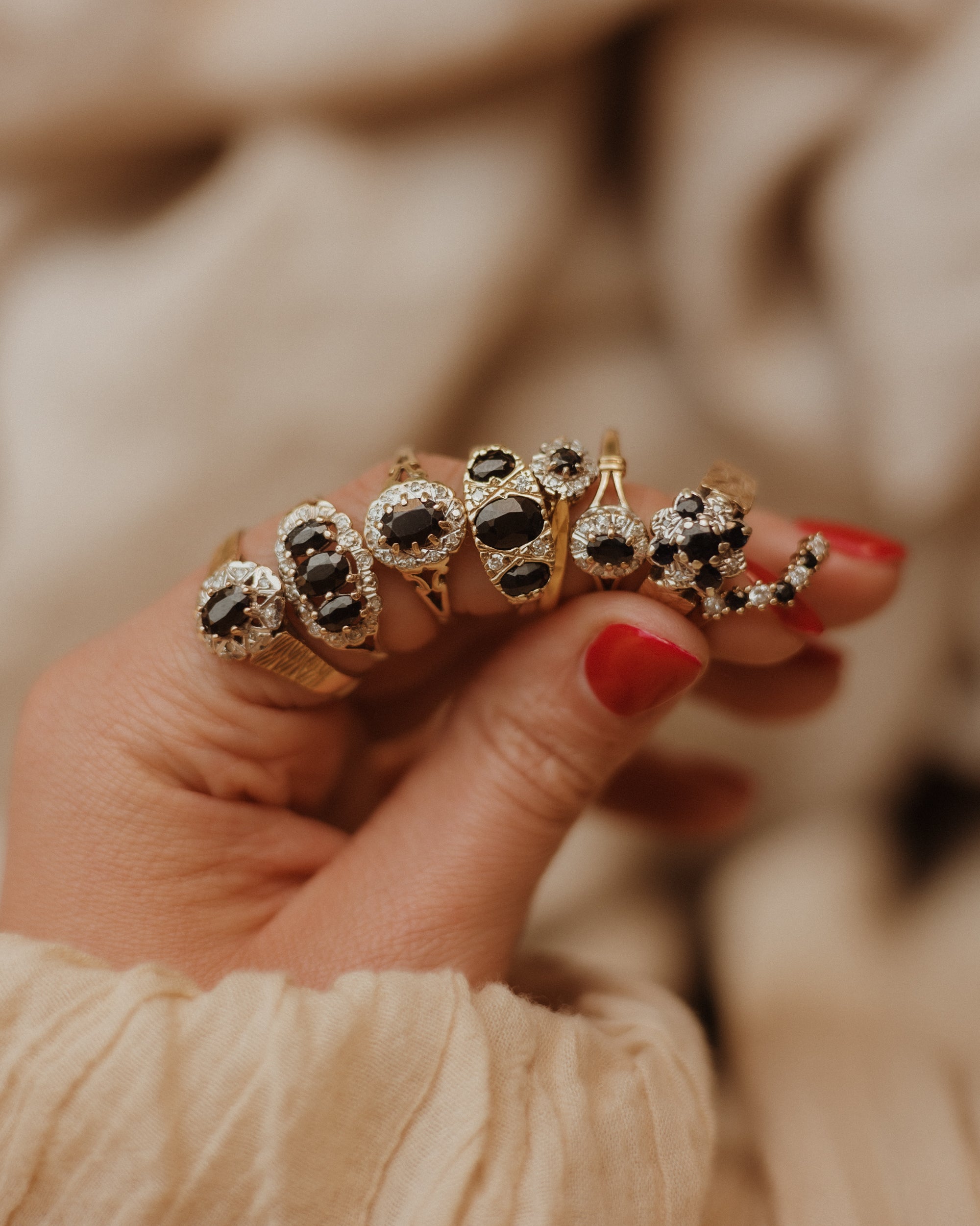 Trudy Vintage 9ct Gold Sapphire Wishbone Ring