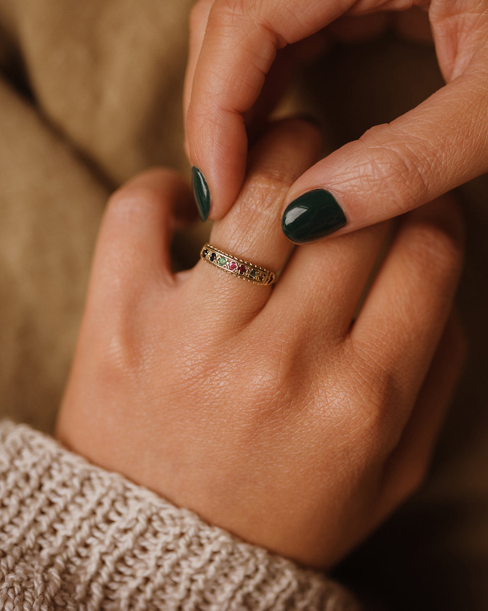 Mable 1978 9ct Gold DEAREST Ring