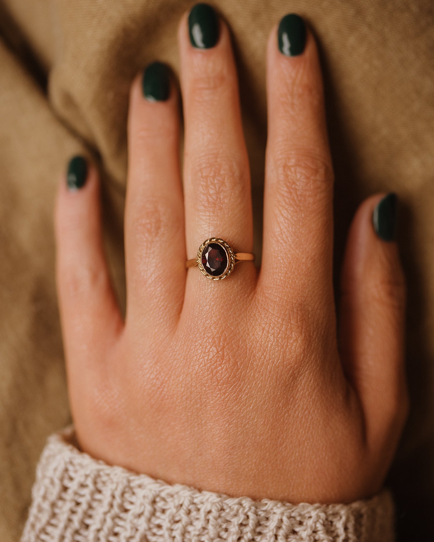 Image of Doreen 1988 9ct Gold Garnet Ring