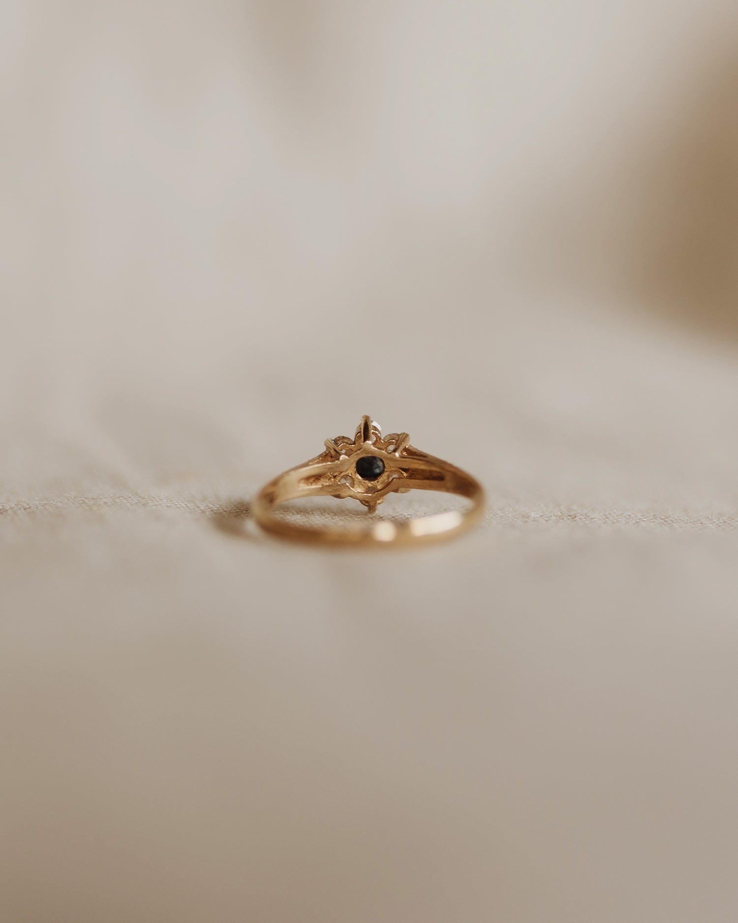 Marigold 9ct Gold Sapphire Ring