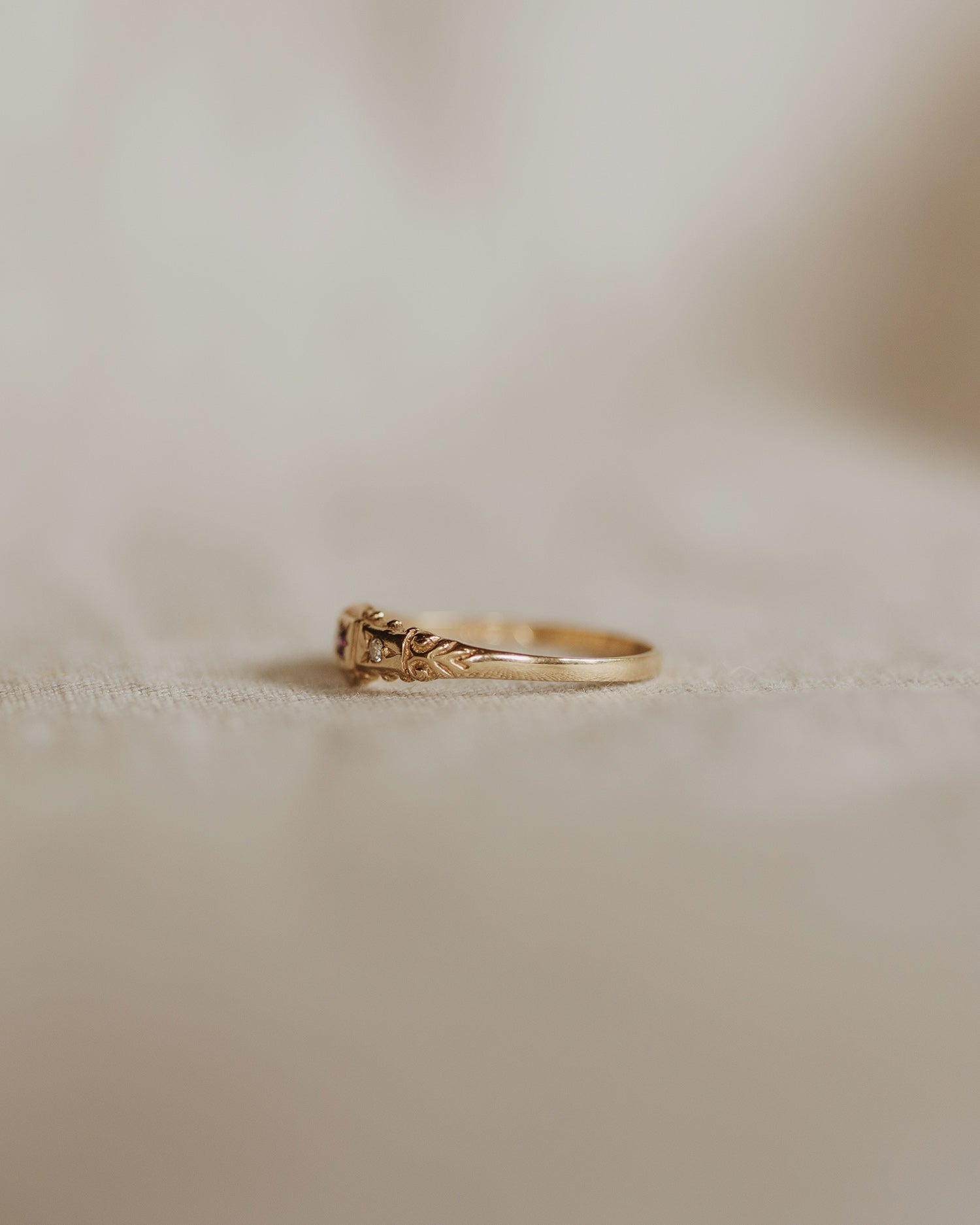 Hazel 9ct Gold Amethyst Ring