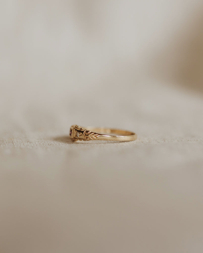 Hazel 9ct Gold Amethyst Ring