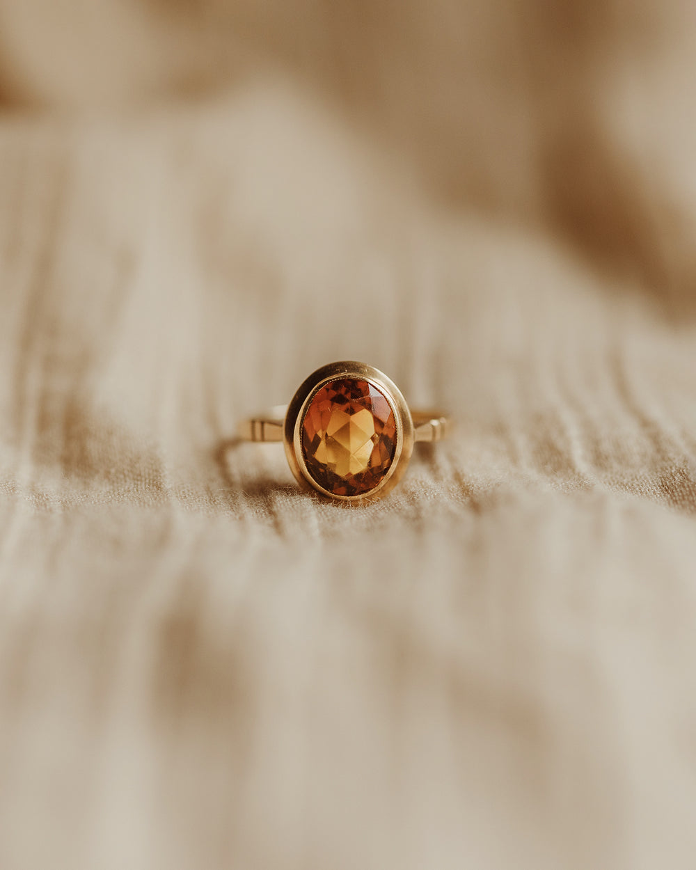 Rena 1968 9ct Gold Citrine Ring
