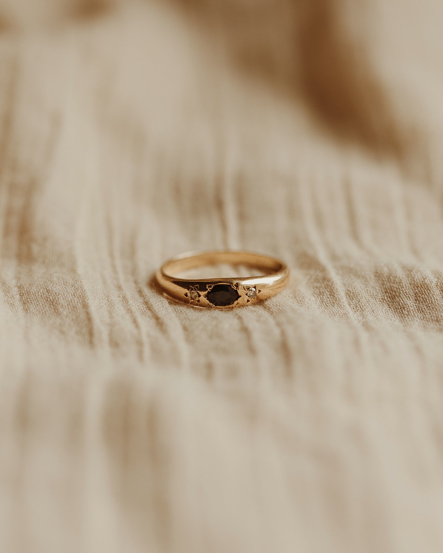 Candace 9ct Gold Sapphire & Diamond Ring