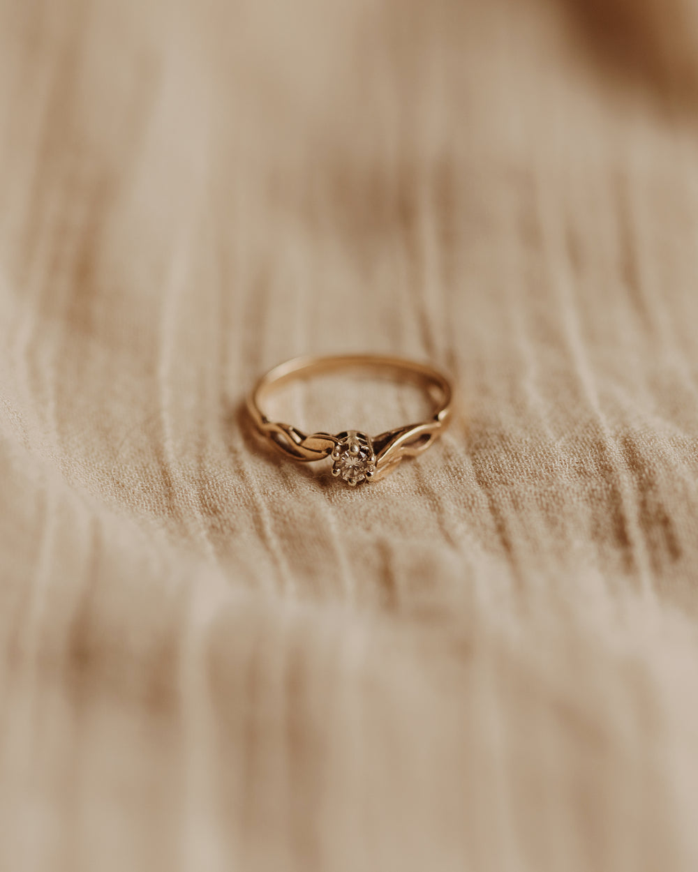 Laurel 9ct Gold Diamond Solitaire Ring