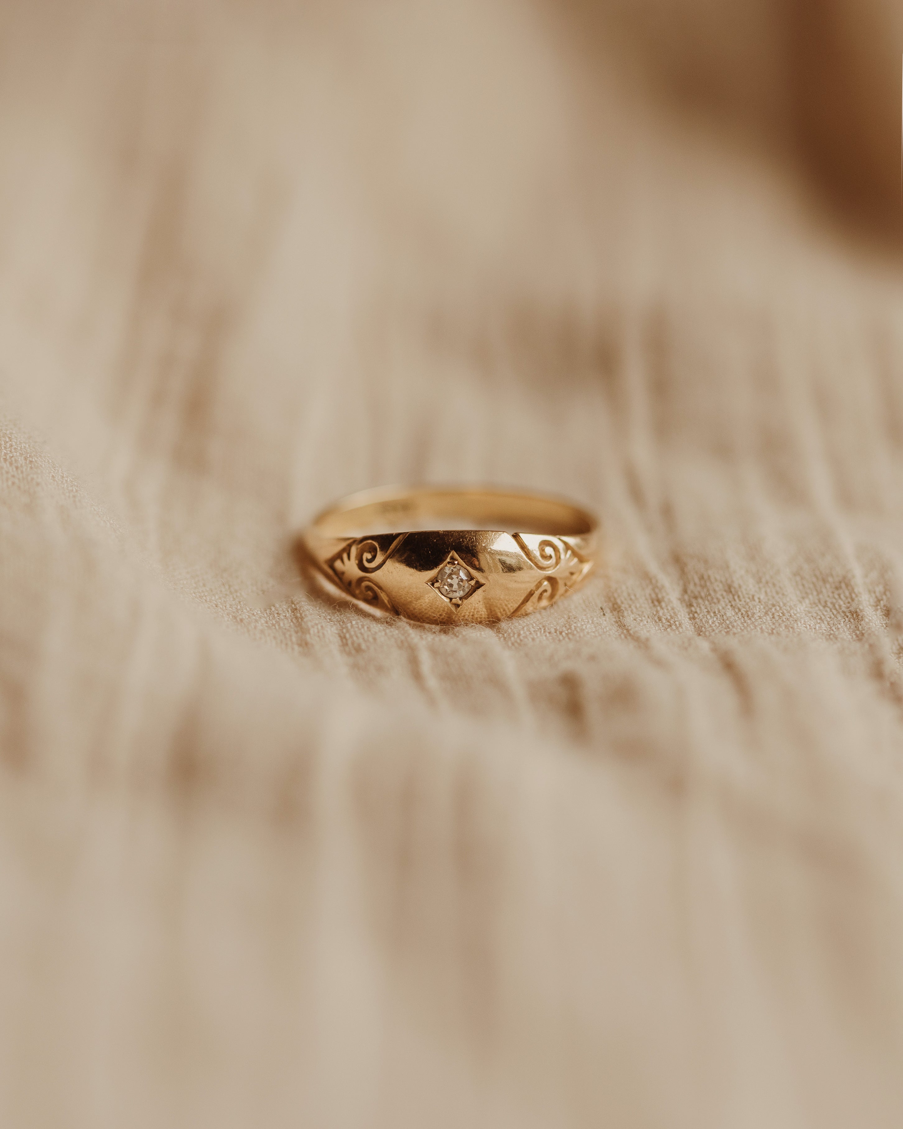 Image of Jacki 18ct Gold Diamond Ring