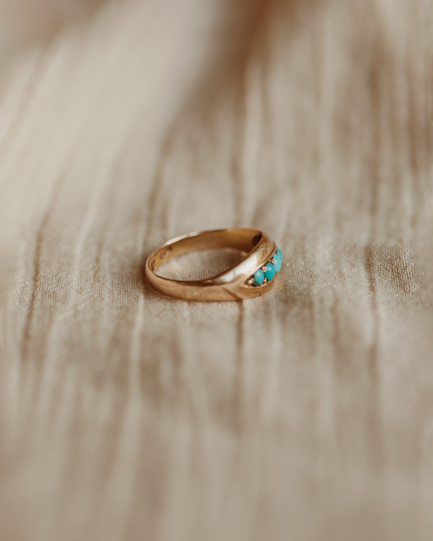 Ethel 1939 15ct Gold Turquoise Ring
