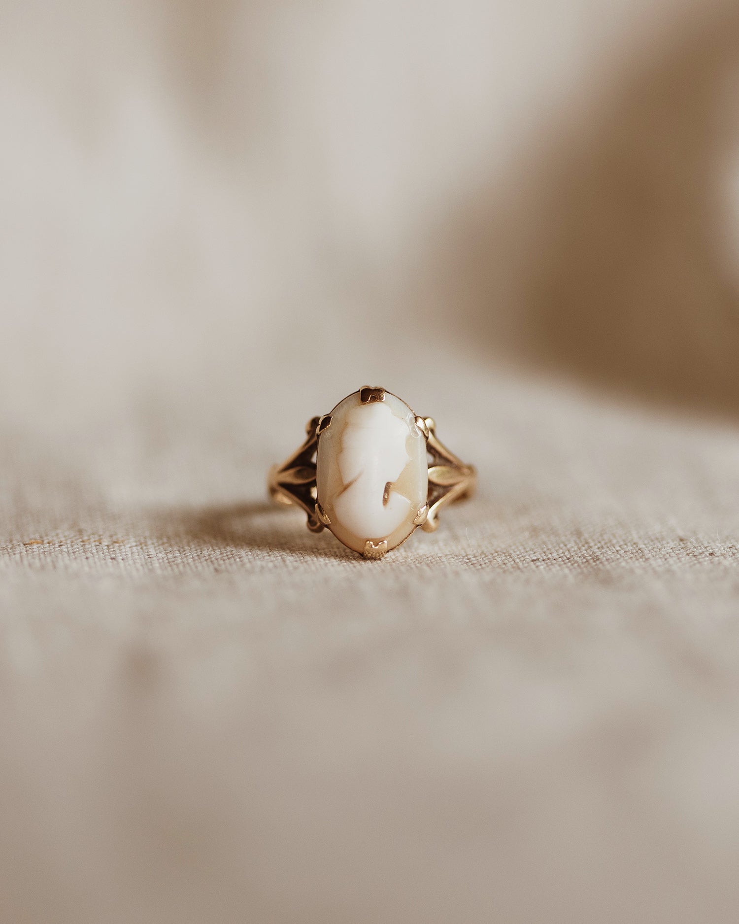 Image of Marguerite 9ct Gold Cameo Ring