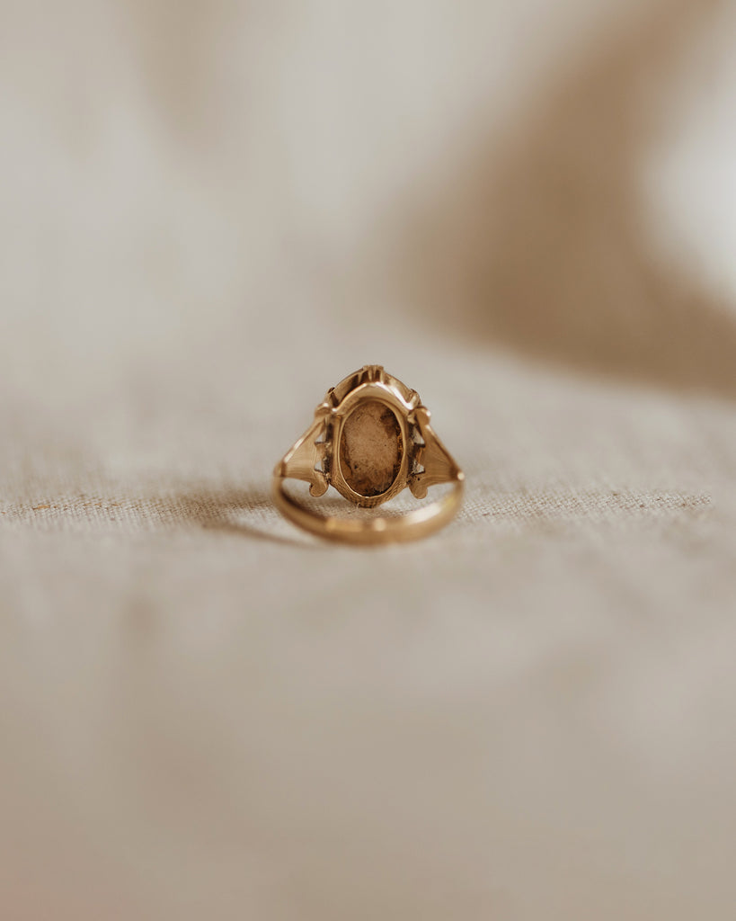 Marguerite 9ct Gold Cameo Ring