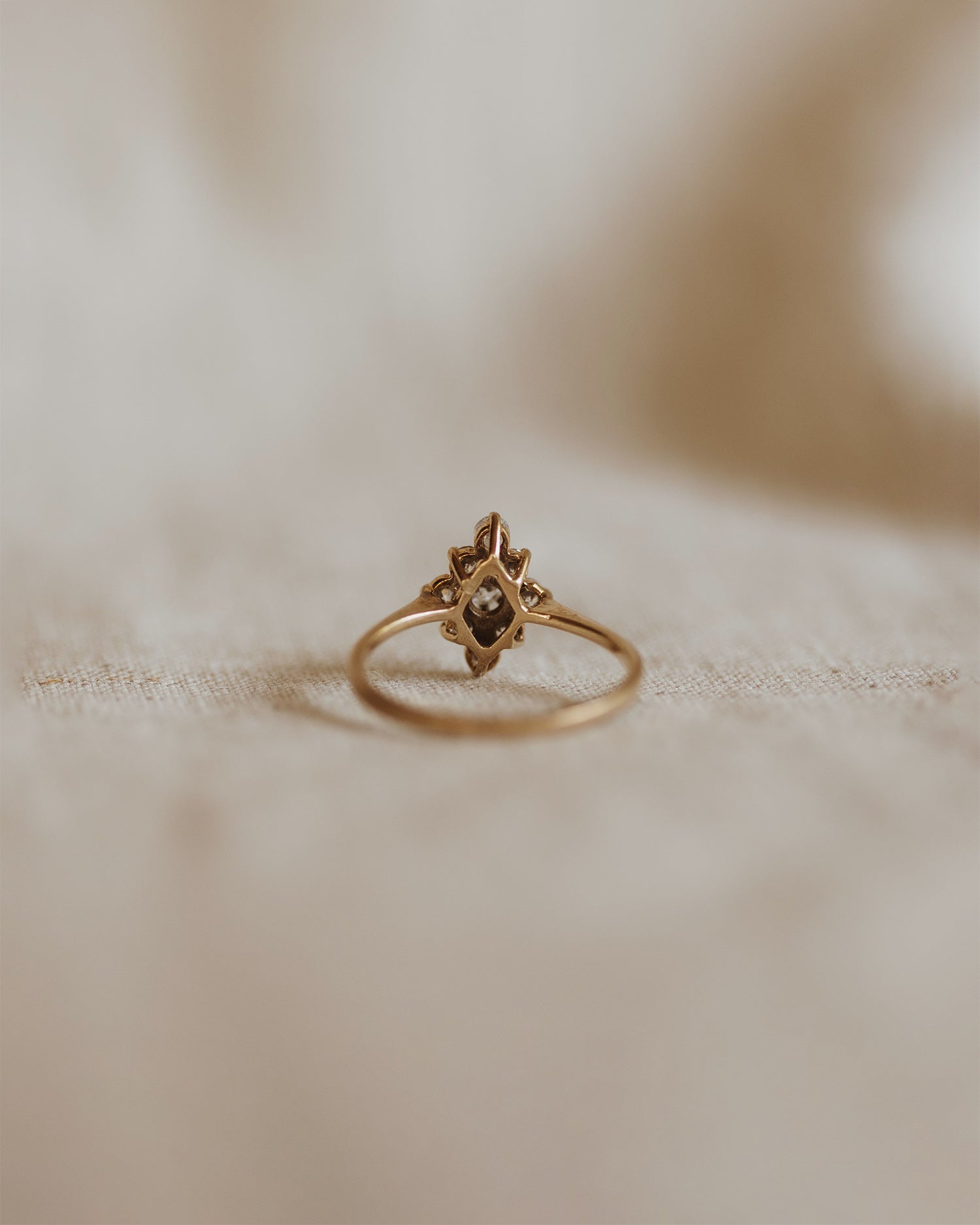 Chloe 9ct Gold Cluster Ring