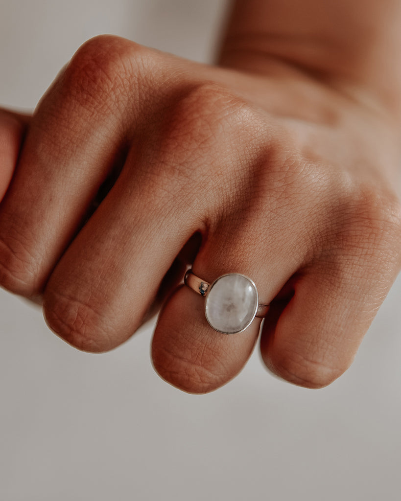 Ebba Sterling Silver Gemstone Ring - Moonstone