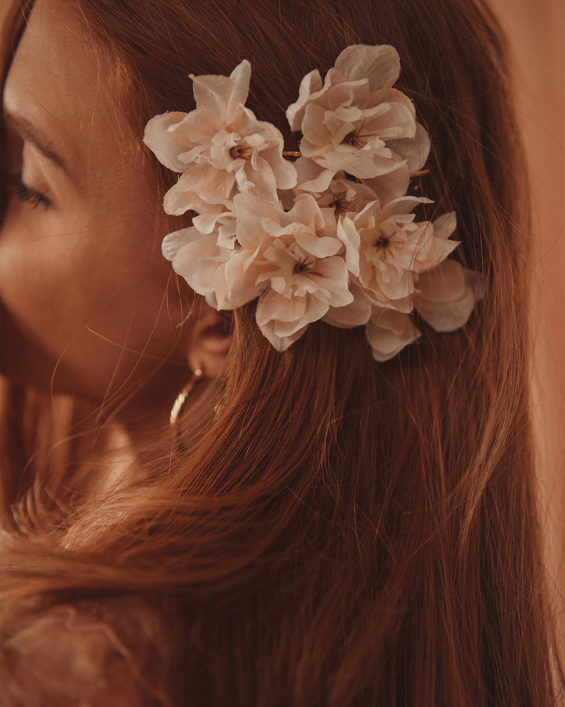 Franny Flower Hair Pins - Blush