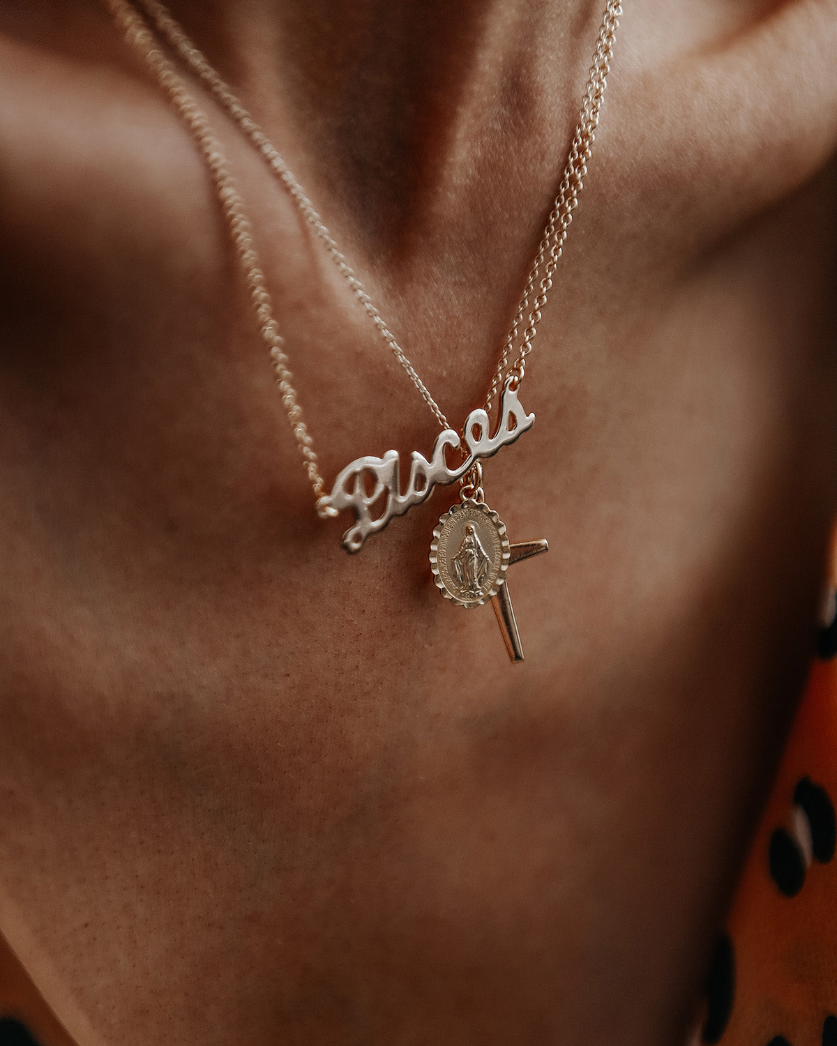 Pisces star outlet sign necklace