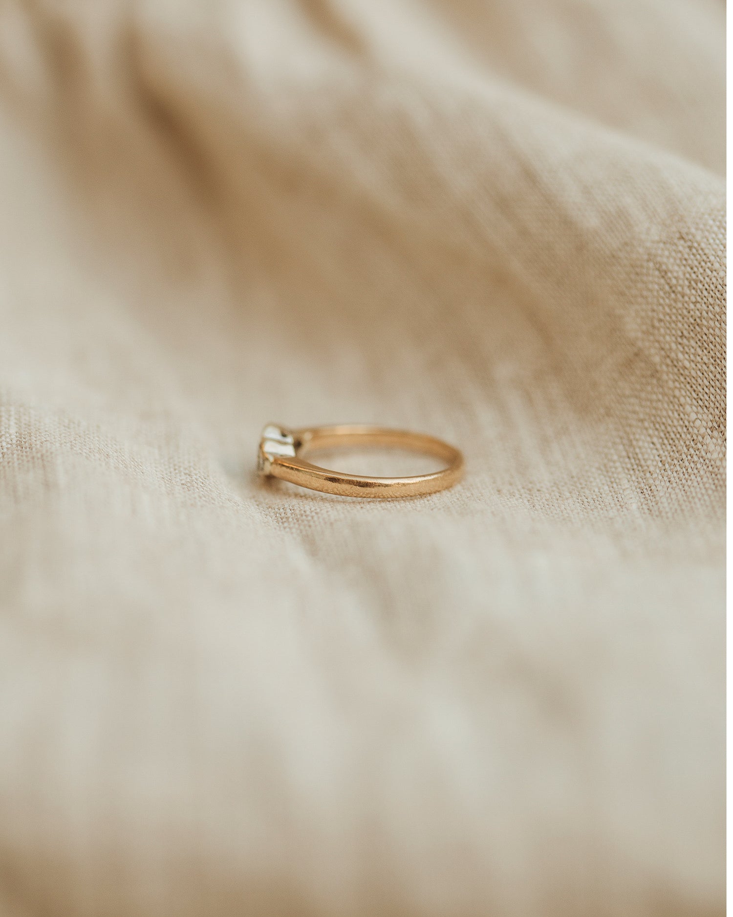 Penelope 9ct Gold Sapphire & Diamond Ring