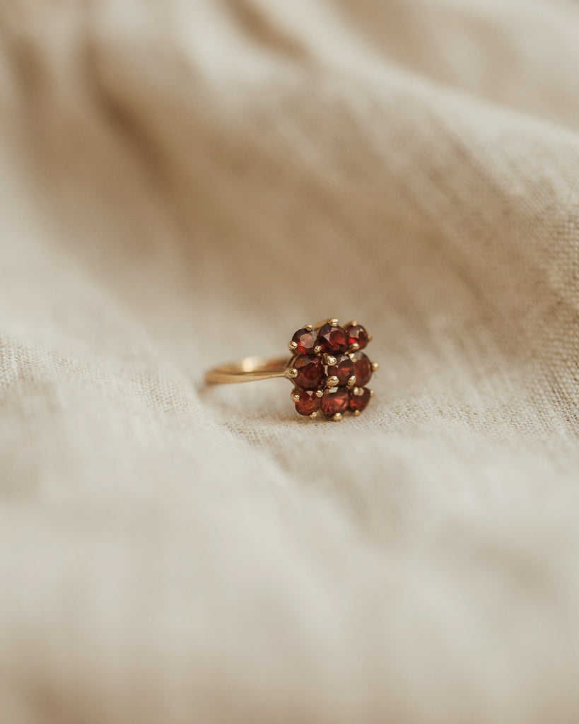 Ida 1977 9ct Gold Garnet Cluster Ring