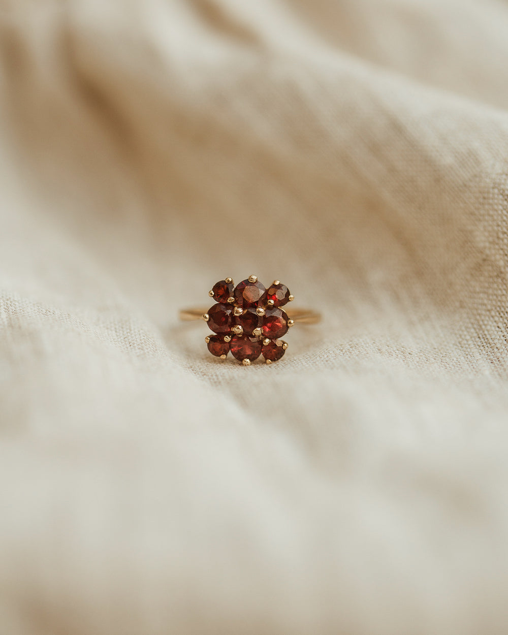 Ida 1977 9ct Gold Garnet Cluster Ring
