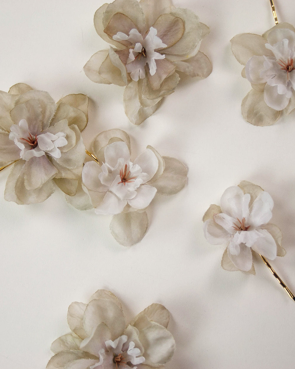 Franny Flower Hair Pins - Nude